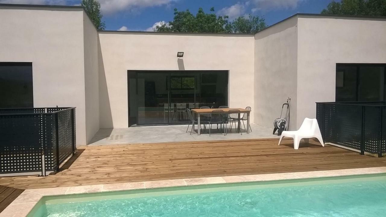 Villa Piscine Sud France Verzeille Exteriör bild
